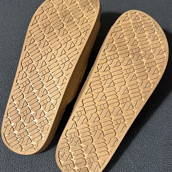 Freedom Moses 39-40 Multi Glitter Gold Slides - Picture 3 of 3